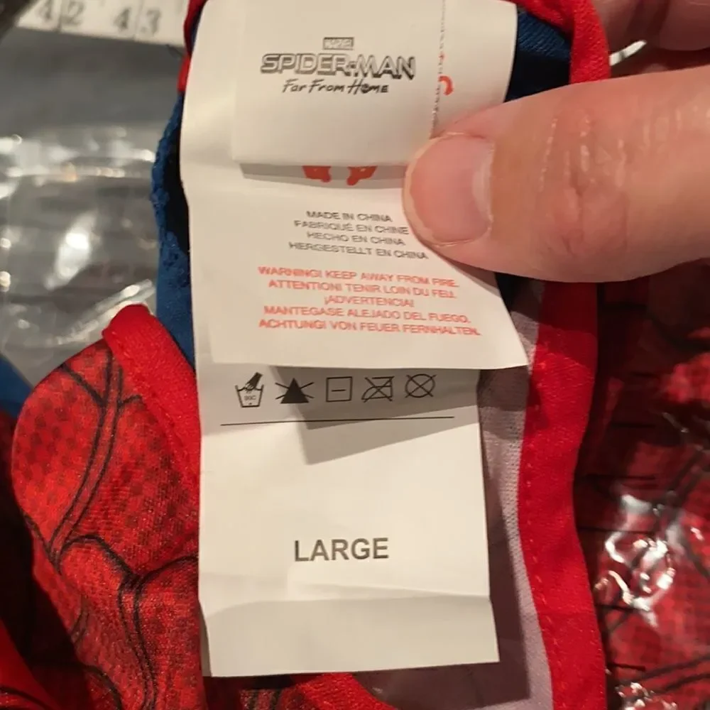 Kids Spider-Man Halloween Costume Size L NEW